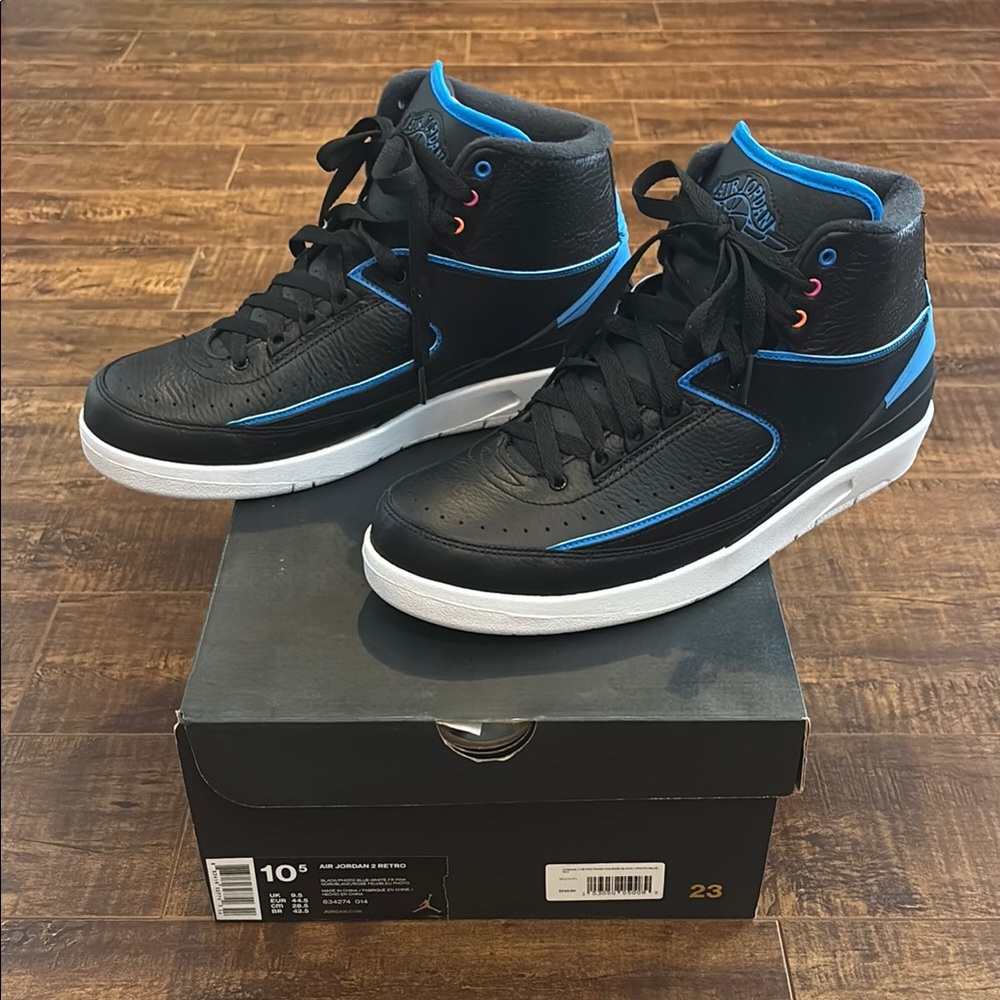 Jordan Sneakers Black and Blue